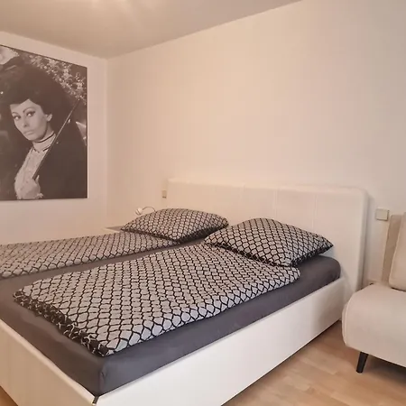 Domino